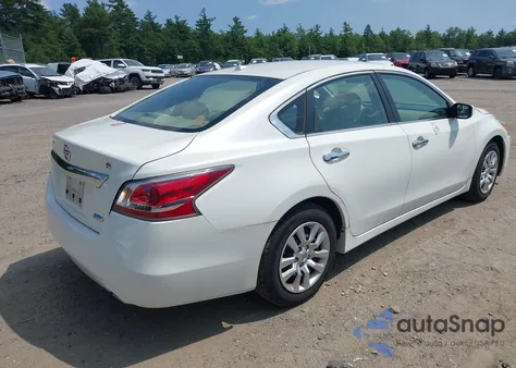 2014 Nissan Altima 2.5 S z USA, uszkodzony, nr VIN 1N4AL3AP7EC146867